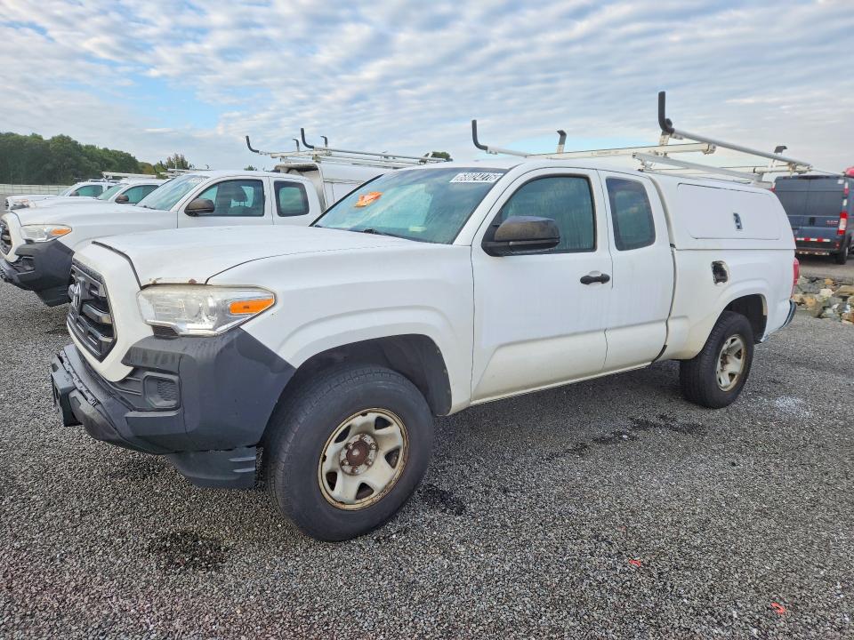 2017 Toyota Tacoma მანქანა იყიდება აუქციონზე, vin: 5TFRX5GN1HX088237, აუქციონის ნომერი: 68024276