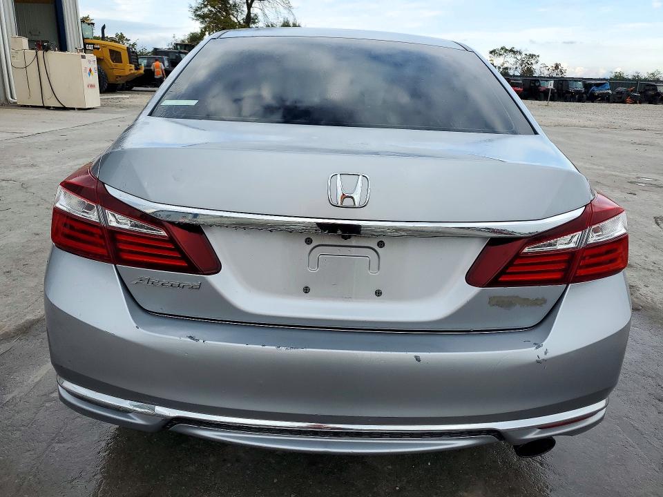 Продаж на аукціоні авто 2017 Honda Accord, vin: 1HGCR2F36HA237390, номер лоту: 72932856