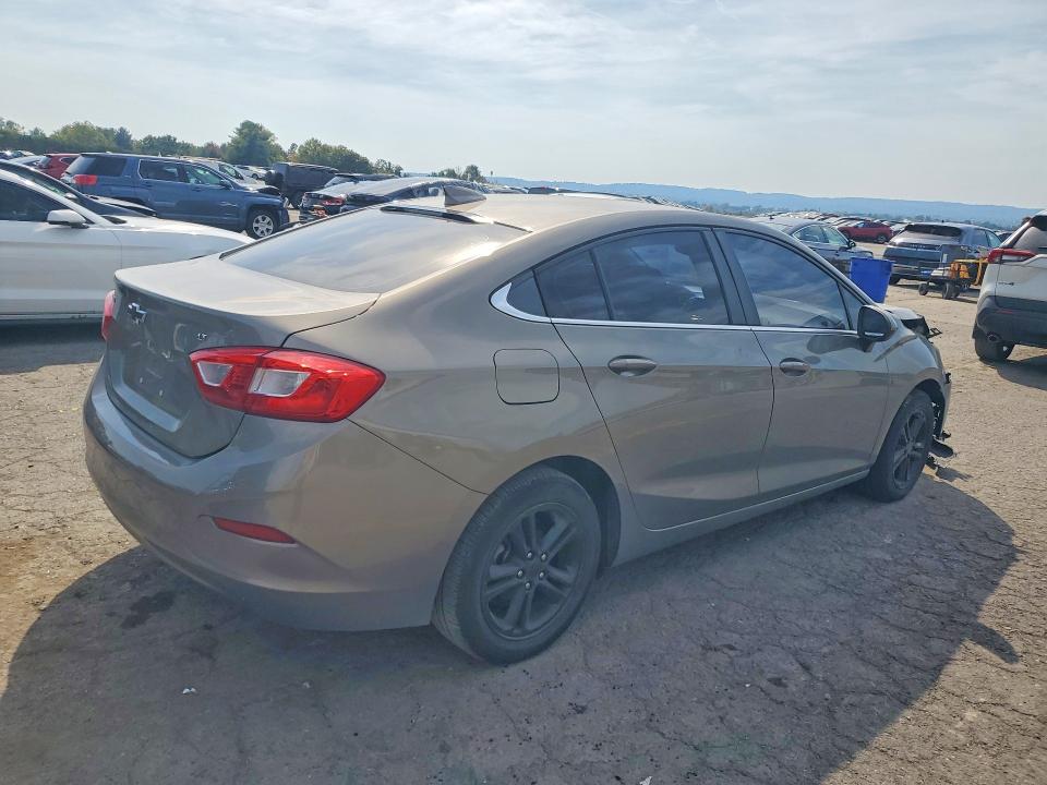 Aukcja sprzedaży 2017 Chevrolet Cruze, vin: 1G1BE5SMXH7231068, numer aukcji: 71252776