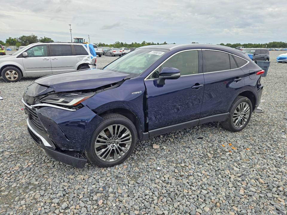 Auction sale of the 2021 Toyota Venza, vin: JTEAAAAH5MJ024401, lot number: 71089216