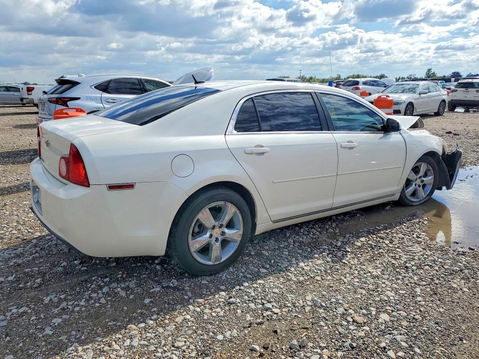 71029306 :رقم المزاد ، 1G1ZC5E1XBF216685 vin ، 2011 Chevrolet Malibu مزاد بيع