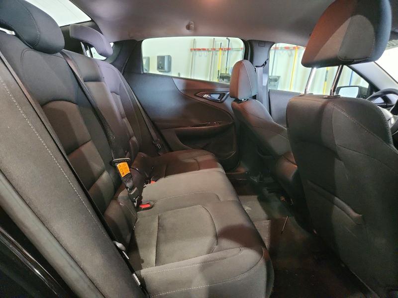 70900366 :رقم المزاد ، 1G1ZB5ST2HF158296 vin ، 2017 Chevrolet Malibu مزاد بيع