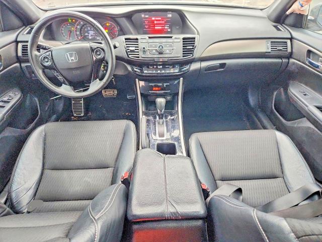 2017 Honda Accord მანქანა იყიდება აუქციონზე, vin: 1HGCR2F5XHA141540, აუქციონის ნომერი: 71901926