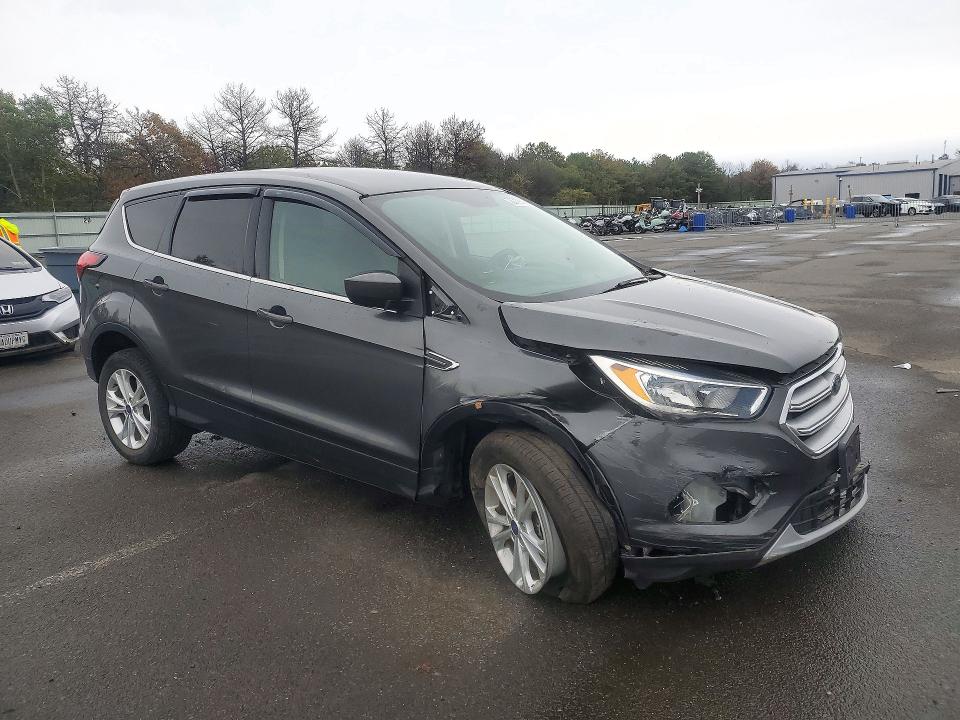 Продаж на аукціоні авто 2019 Ford Escape, vin: 1FMCU9GD6KUA84802, номер лоту: 72719546