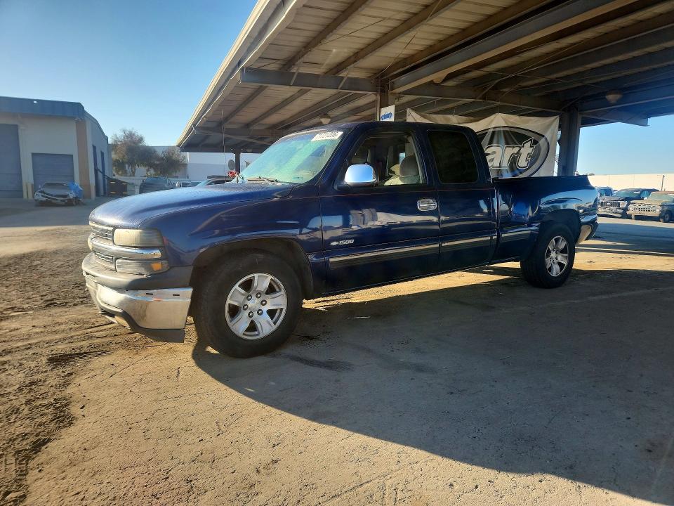 Auction sale of the 2000 Chevrolet Silverado, vin: 2GCEC19T8Y1318660, lot number: 71721206