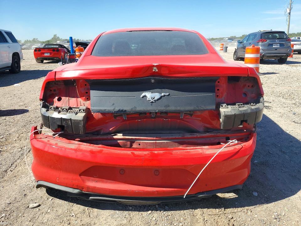 Продажа на аукционе авто 2018 Ford Mustang, vin: 1FA6P8TH9J5113820, номер лота: 71371216