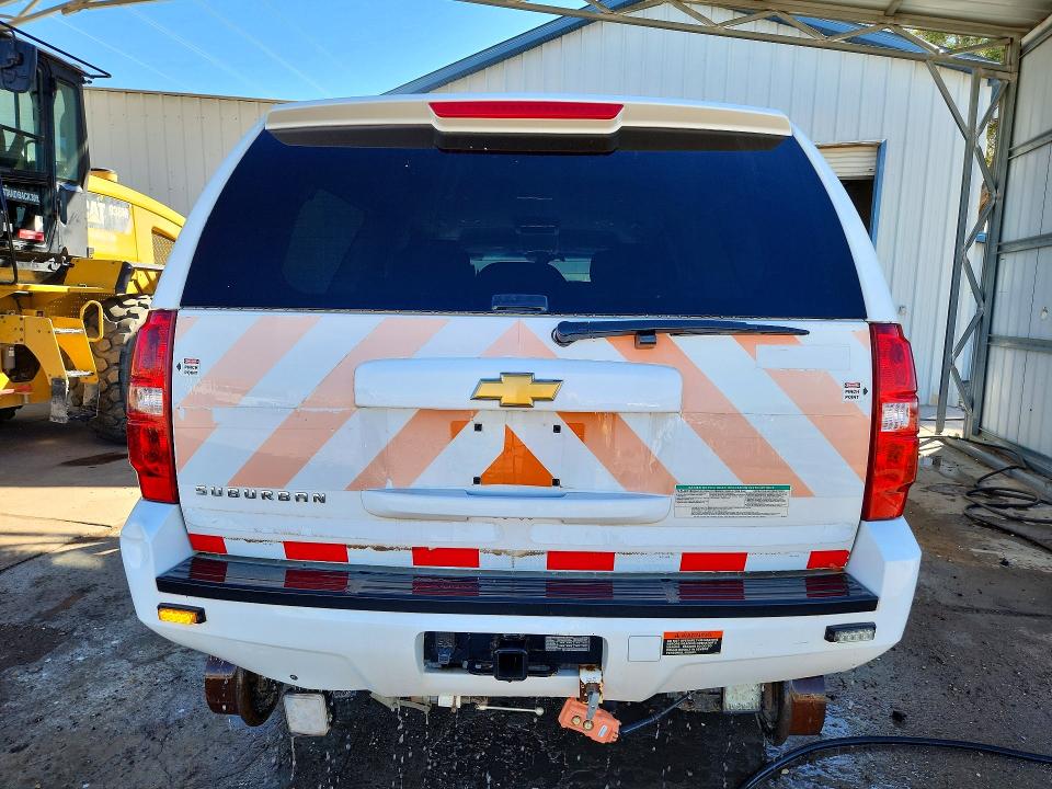 71383166 :رقم المزاد ، 1GNWK5EG0CR246481 vin ، 2012 Chevrolet Suburban مزاد بيع