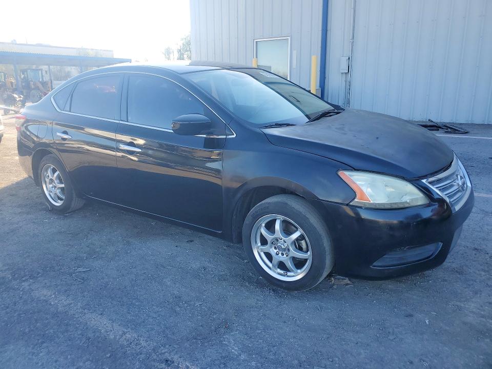 Продажа на аукционе авто 2015 Nissan Sentra, vin: 3N1AB7AP7FL685826, номер лота: 72158516