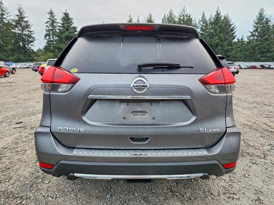 71190906 :رقم المزاد ، JN8AT2MV4HW253946 vin ، 2017 Nissan Rogue مزاد بيع