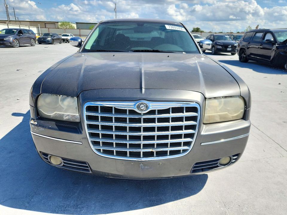 Продажа на аукционе авто 2010 Chrysler 300, vin: 2C3CA4CD6AH211298, номер лота: 73005356
