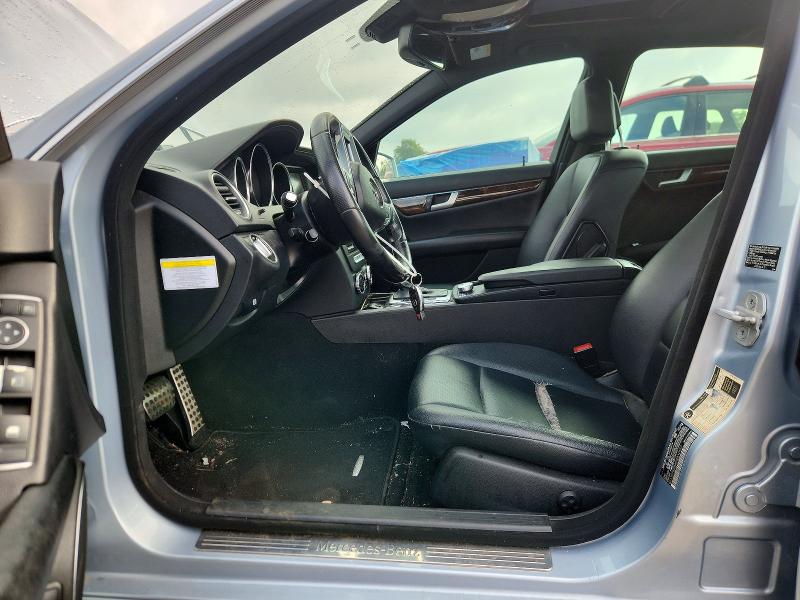 Продажа на аукционе авто 2013 Mercedes-benz C, vin: WDDGF8AB4DA832457, номер лота: 71838636