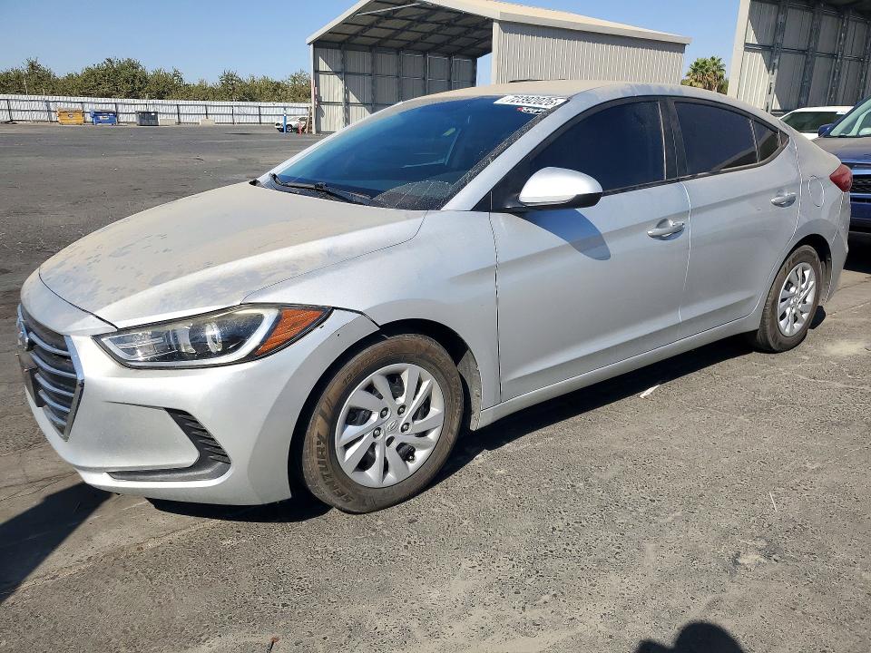 2017 Hyundai Elantra მანქანა იყიდება აუქციონზე, vin: 5NPD74LF1HH193326, აუქციონის ნომერი: 72392026