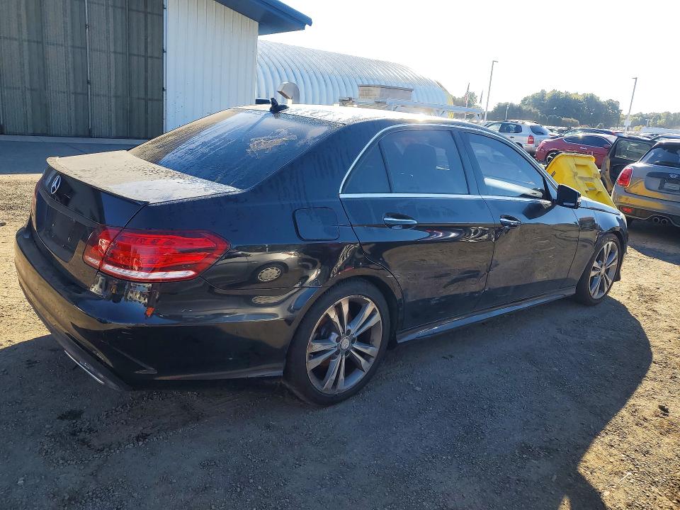 Продажа на аукционе авто 2016 Mercedes-benz E, vin: WDDHF5KB0GB247553, номер лота: 72376876