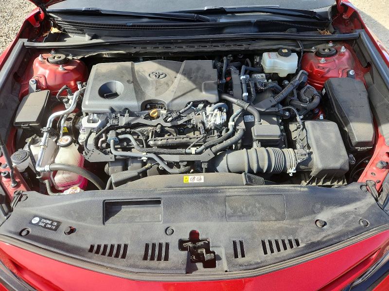 70739946 :رقم المزاد ، 4T1K31AK1MU030611 vin ، 2021 Toyota Camry مزاد بيع