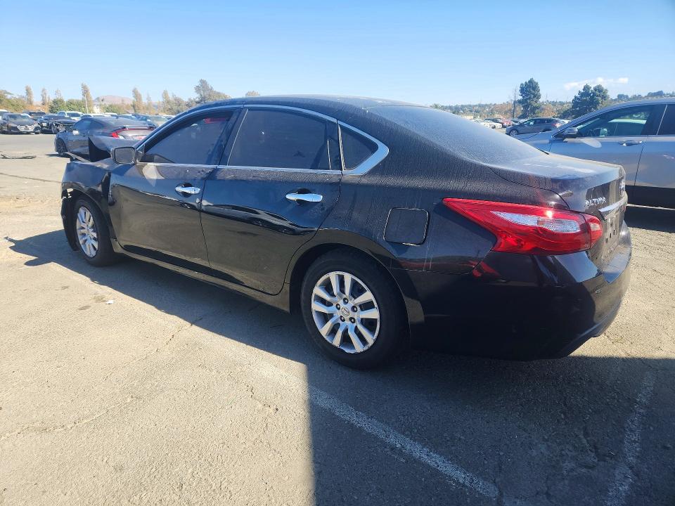 72613576 :رقم المزاد ، 1N4AL3AP1GN326935 vin ، 2016 Nissan Altima مزاد بيع