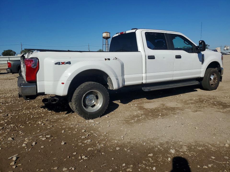 2021 Ford F350 მანქანა იყიდება აუქციონზე, vin: 1FT8W3DTXMEC46750, აუქციონის ნომერი: 71727996