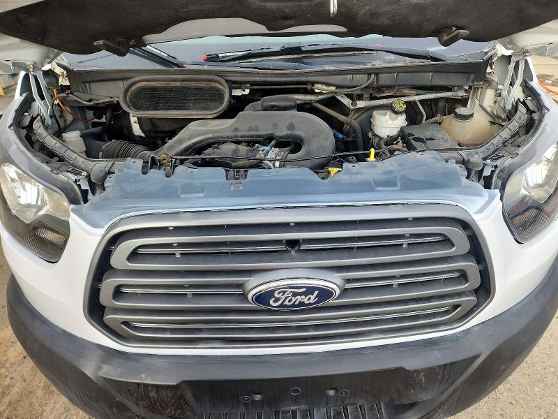 72160716 :رقم المزاد ، 1FTYE1CM1GKA07983 vin ، 2016 Ford Transit مزاد بيع