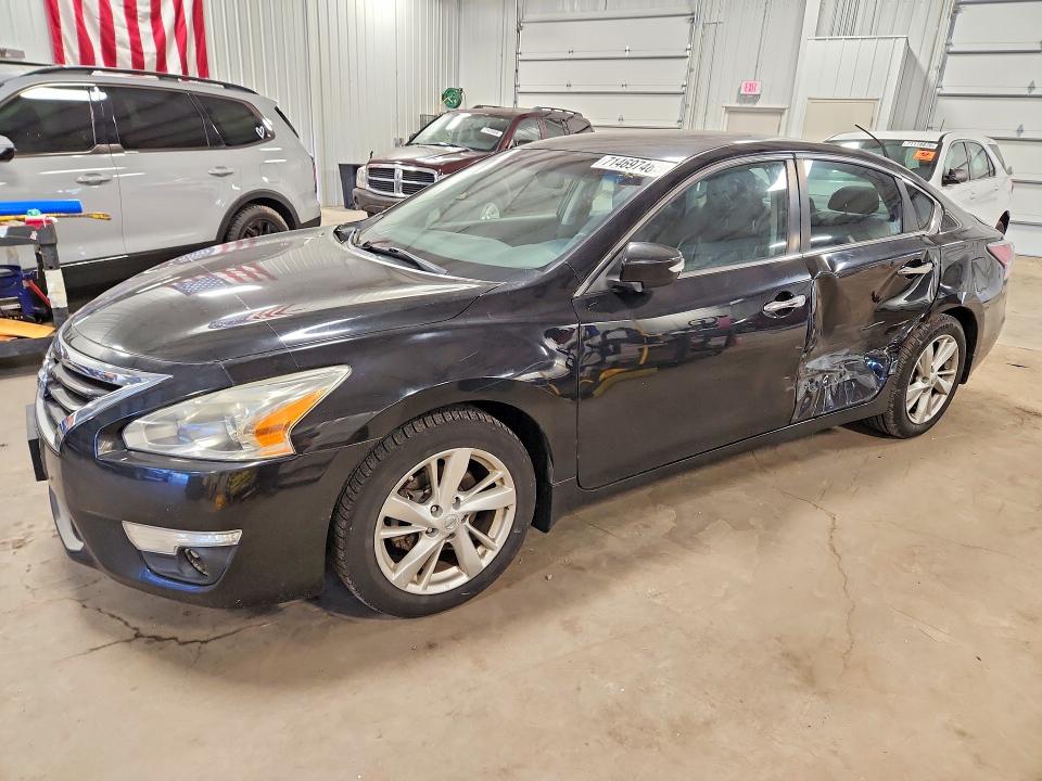 2015 Nissan Altima მანქანა იყიდება აუქციონზე, vin: 1N4AL3AP1FN863058, აუქციონის ნომერი: 71469746