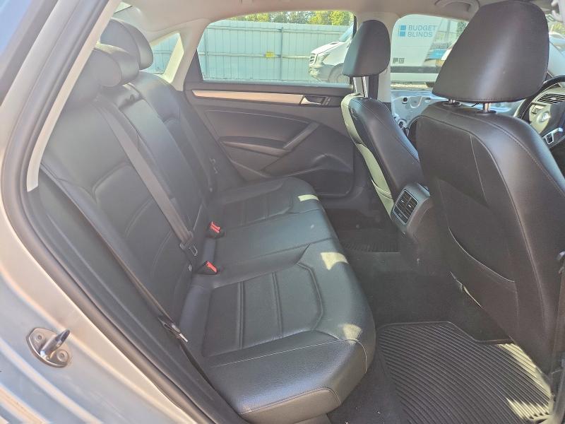 70897766 :رقم المزاد ، 1VWBN7A30EC054722 vin ، 2014 Volkswagen Passat مزاد بيع