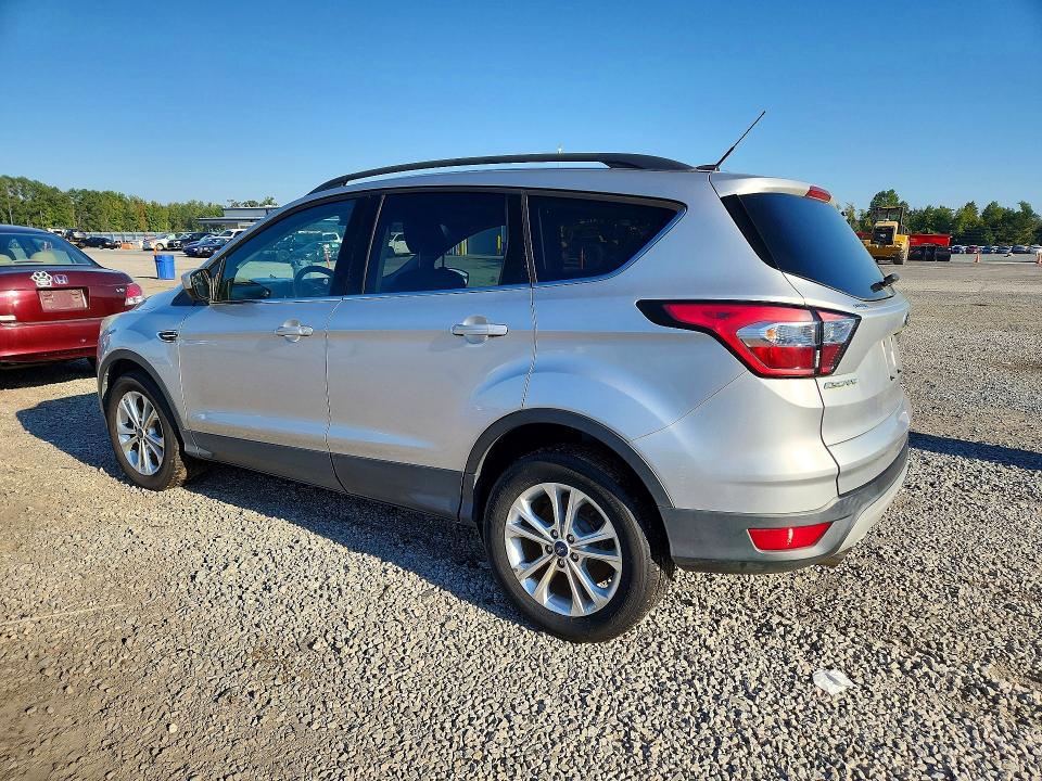 2018 Ford Escape მანქანა იყიდება აუქციონზე, vin: 1FMCU9GD9JUA11762, აუქციონის ნომერი: 72920296
