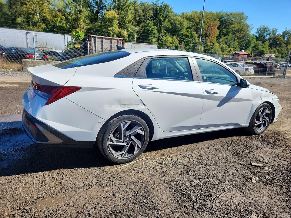 71717566 :رقم المزاد ، KMHLS4DG8SU971521 vin ، 2025 Hyundai Elantra مزاد بيع