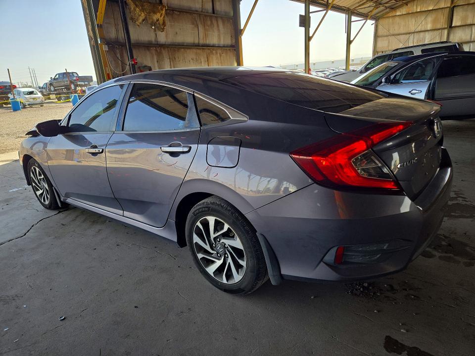 2016 Honda Civic მანქანა იყიდება აუქციონზე, vin: 19XFC2F77GE062837, აუქციონის ნომერი: 72950316