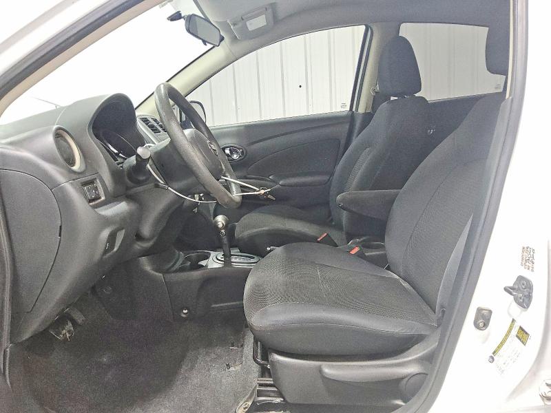 2013 Nissan Versa მანქანა იყიდება აუქციონზე, vin: 3N1CN7AP2DL880987, აუქციონის ნომერი: 71084806