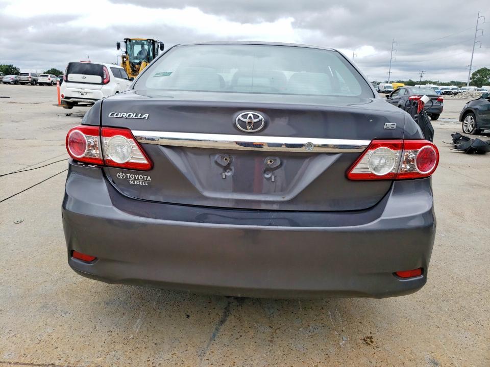 71647946 :رقم المزاد ، 5YFBU4EE3DP188582 vin ، 2013 Toyota Corolla مزاد بيع