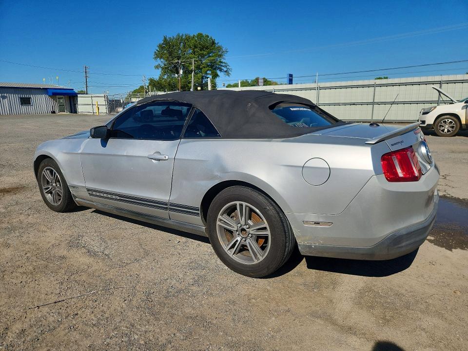 2010 Ford Mustang მანქანა იყიდება აუქციონზე, vin: 1ZVBP8EN5A5169326, აუქციონის ნომერი: 71784186