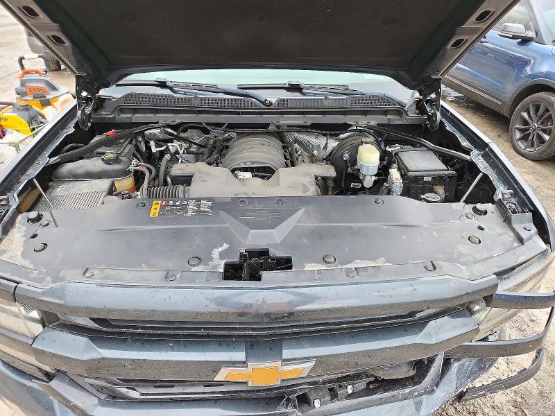 2018 Chevrolet Silverado მანქანა იყიდება აუქციონზე, vin: 1GCVKRECXJZ246512, აუქციონის ნომერი: 73170666