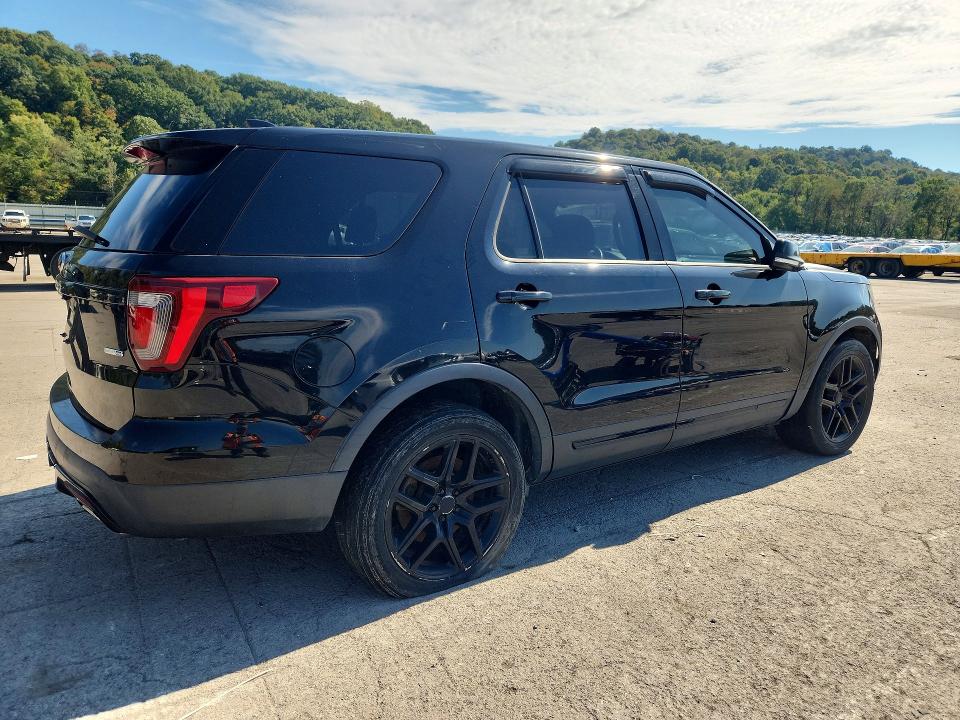 2017 Ford Explorer მანქანა იყიდება აუქციონზე, vin: 1FM5K8GT4HGE02357, აუქციონის ნომერი: 71364386