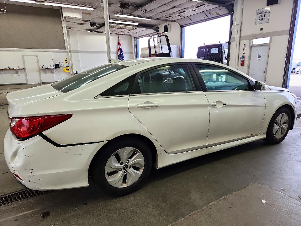 Продажа на аукционе авто 2014 Hyundai Sonata, vin: 5NPEB4AC0EH824171, номер лота: 72442996
