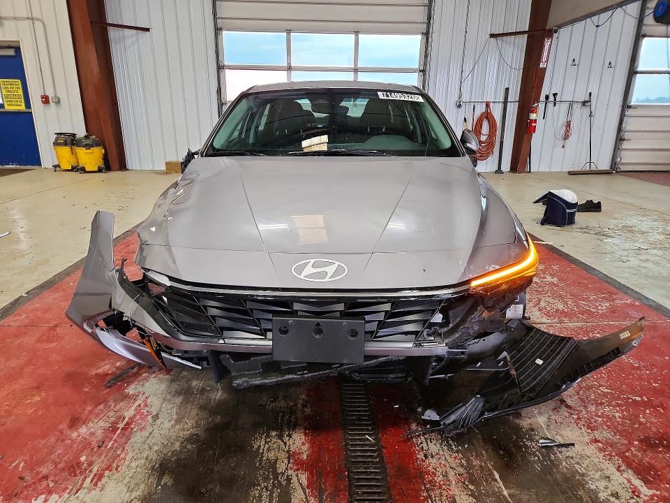 Продажа на аукционе авто 2025 Hyundai Elantra, vin: KMHLS4DG6SU981741, номер лота: 71495326