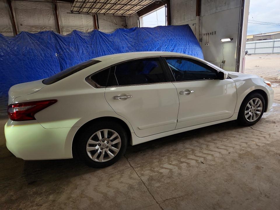 Aukcja sprzedaży 2016 Nissan Altima, vin: 1N4AL3AP0GC143814, numer aukcji: 73052066