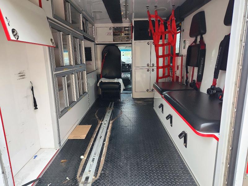 Продаж на аукціоні авто 2018 Ford Econoline, vin: 1FDWE3FSXJDC38238, номер лоту: 72895576