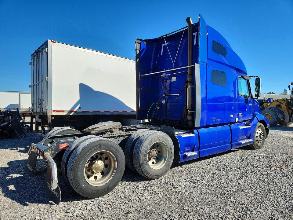 2020 Volvo Vn მანქანა იყიდება აუქციონზე, vin: 4V4NC9EJ6LN269330, აუქციონის ნომერი: 71858166