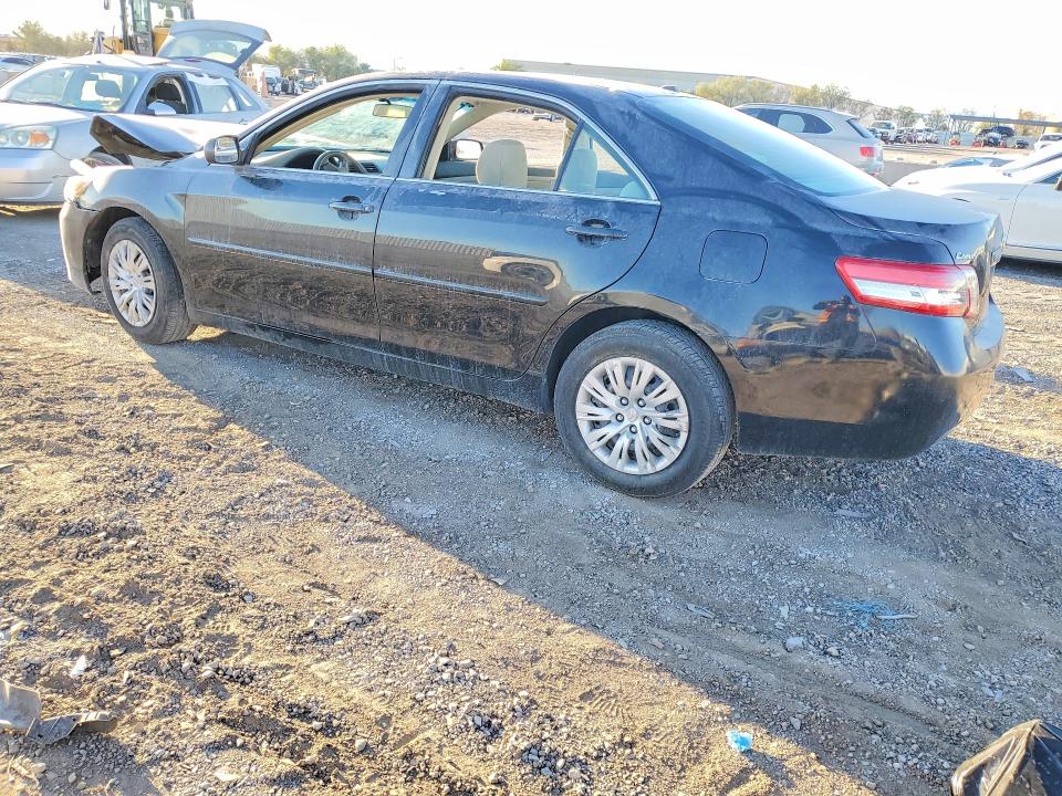 63435196 :رقم المزاد ، 4T1BF3EK3AU549782 vin ، 2010 Toyota Camry مزاد بيع