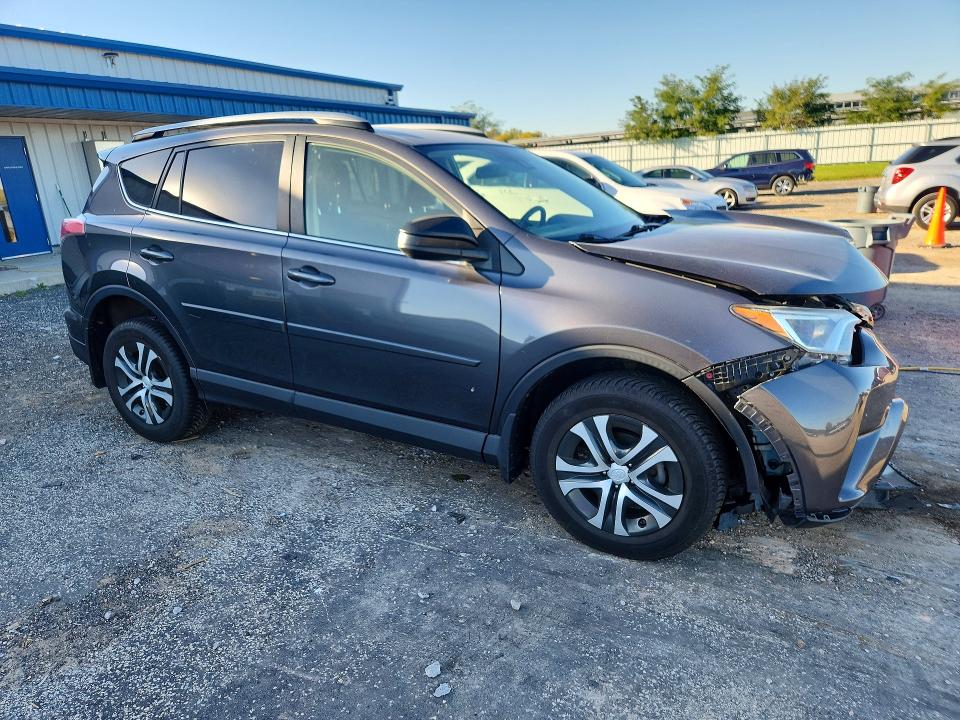 Продажа на аукционе авто 2018 Toyota Rav4, vin: JTMBFREV8JJ198662, номер лота: 71804346