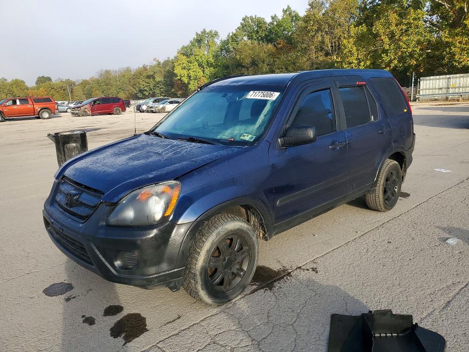 Продажа на аукционе авто 2005 Honda Cr-v, vin: JHLRD78535C051635, номер лота: 71775006