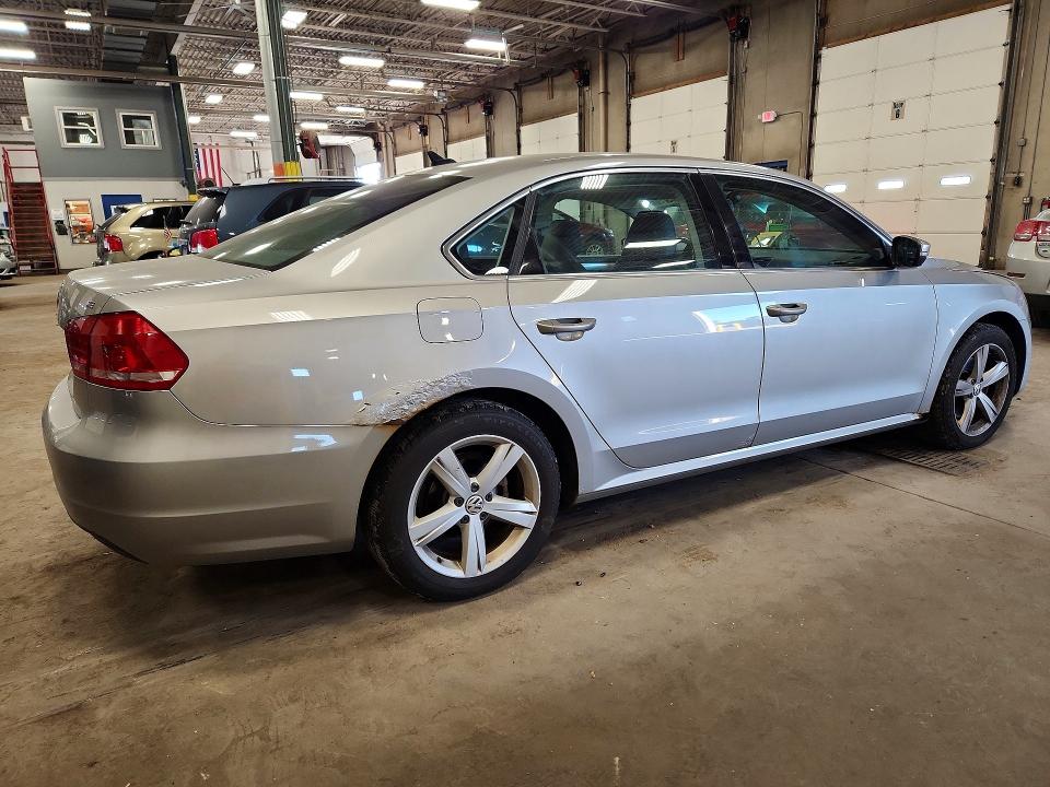 Продажа на аукционе авто 2013 Volkswagen Passat, vin: 1VWBP7A3XDC079426, номер лота: 71203276
