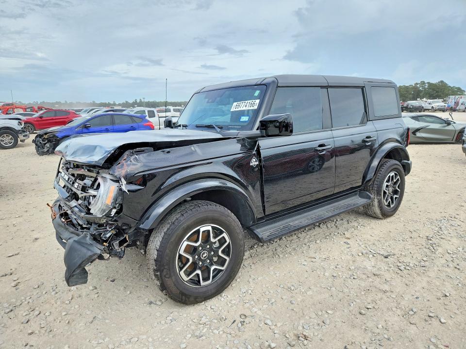 Продаж на аукціоні авто 2025 Ford Bronco, vin: 1FMDE8BH1SLA75033, номер лоту: 69774166