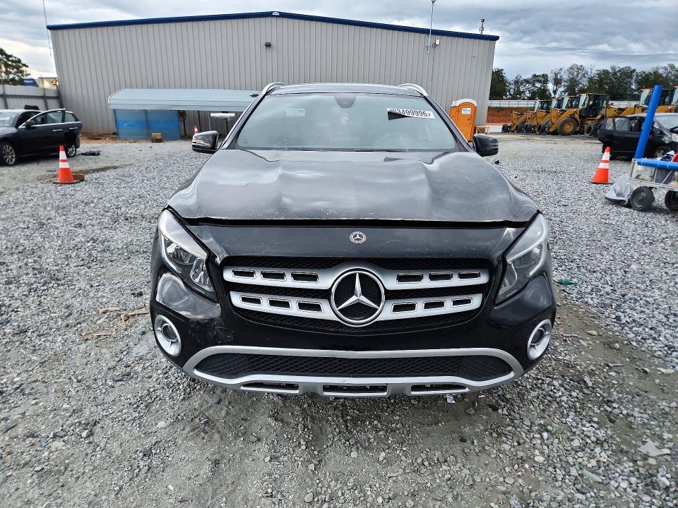 73499996 :رقم المزاد ، WDCTG4GB8JJ502865 vin ، 2018 Mercedes-benz Gla مزاد بيع