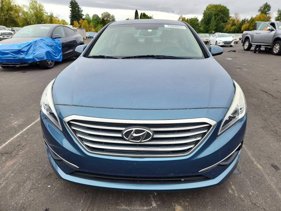 2017 Hyundai Sonata მანქანა იყიდება აუქციონზე, vin: 5NPE24AF1HH490585, აუქციონის ნომერი: 72050076