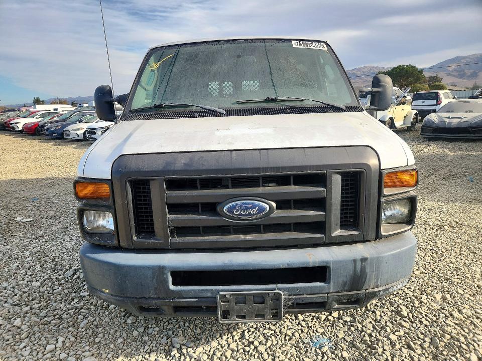 2011 Ford E250 მანქანა იყიდება აუქციონზე, vin: 1FTNE2EW9BDB36073, აუქციონის ნომერი: 71775486