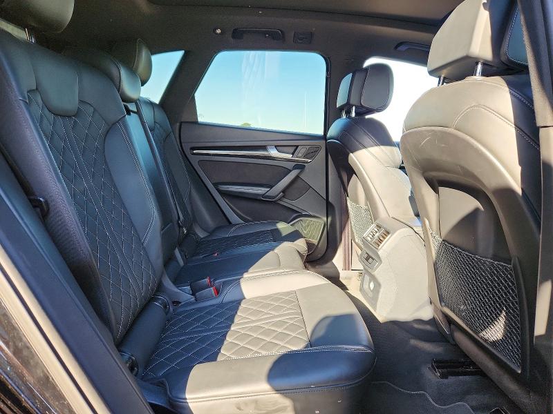 71409116 :رقم المزاد ، WA1A4AFY6J2197980 vin ، 2018 Audi Sq5 مزاد بيع