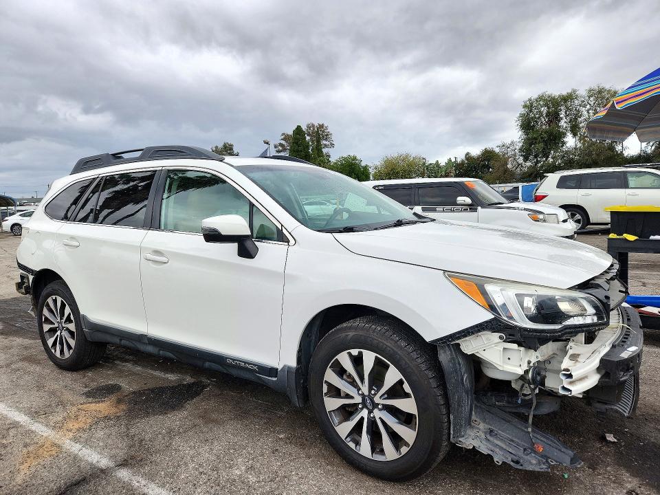 Продажа на аукционе авто 2015 Subaru Outback, vin: 4S4BSENC2F3278372, номер лота: 72587606