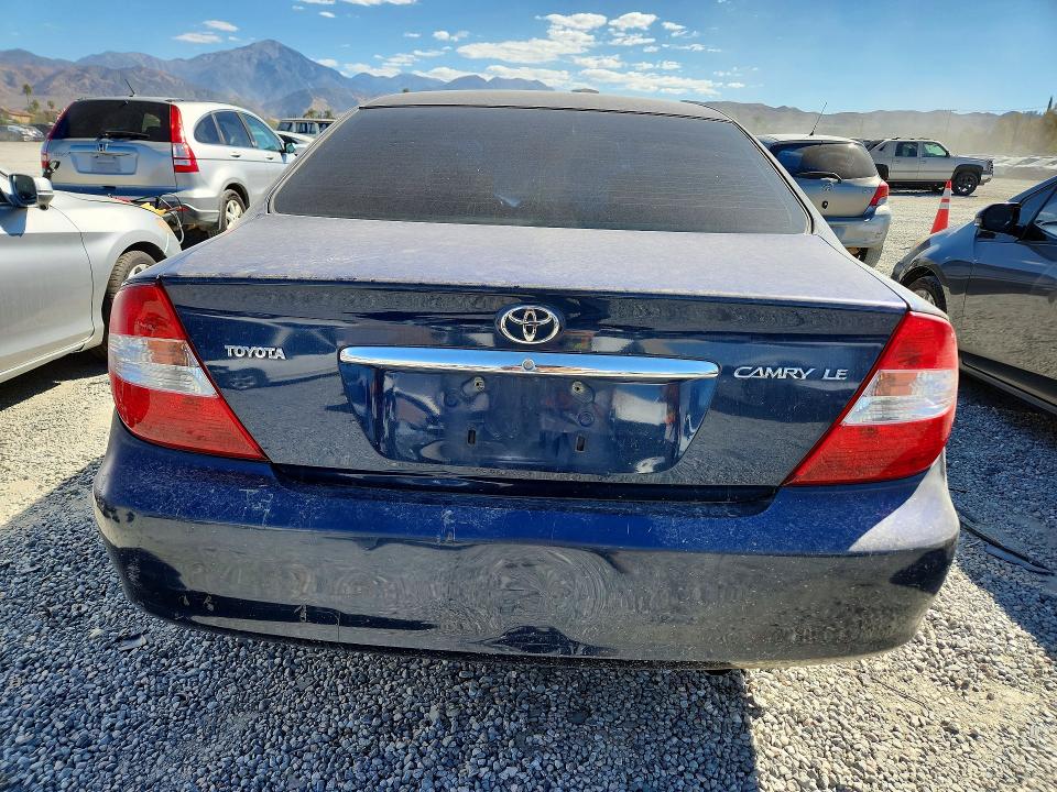 71481016 :رقم المزاد ، JTDBE32K340255273 vin ، 2004 Toyota Camry مزاد بيع