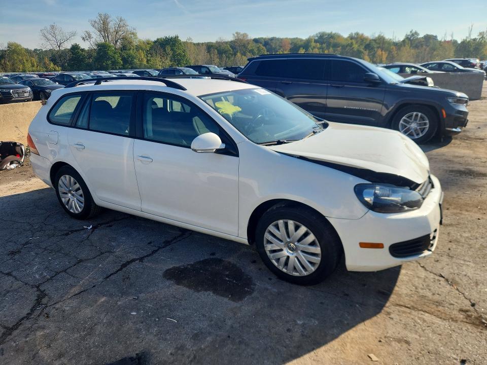 2013 Volkswagen Jetta მანქანა იყიდება აუქციონზე, vin: 3VWPP7AJ5DM672324, აუქციონის ნომერი: 70982666