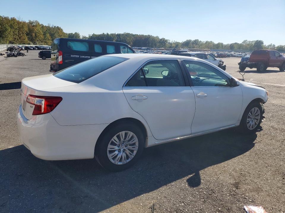 2012 Toyota Camry მანქანა იყიდება აუქციონზე, vin: 4T4BF1FK9CR239485, აუქციონის ნომერი: 71867116