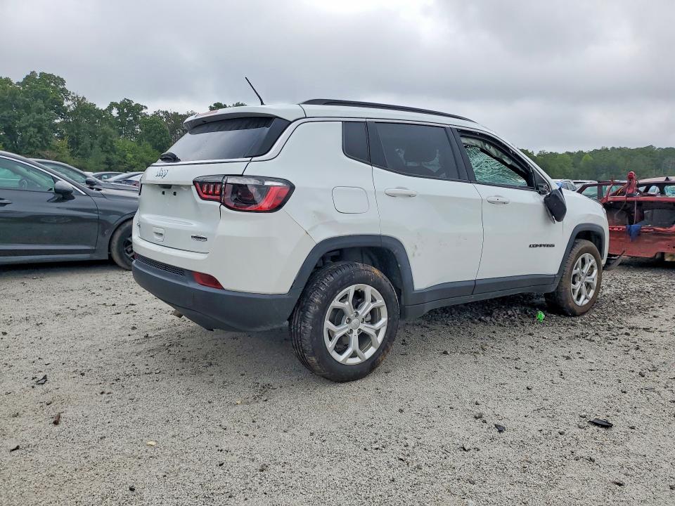 Продаж на аукціоні авто 2024 Jeep Compass, vin: 3C4NJDBN8RT109812, номер лоту: 70512106